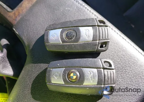 2006 BMW 330I from USA, damaged, VIN WBAVB335X6AZ88140